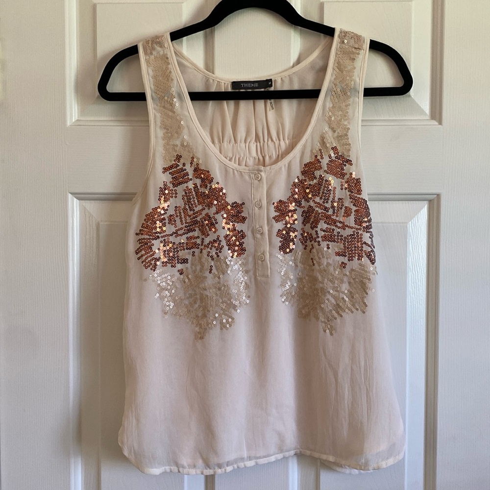 NWOT Theme sequin tank